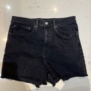 Denim forum shorts. Size: 32 US.